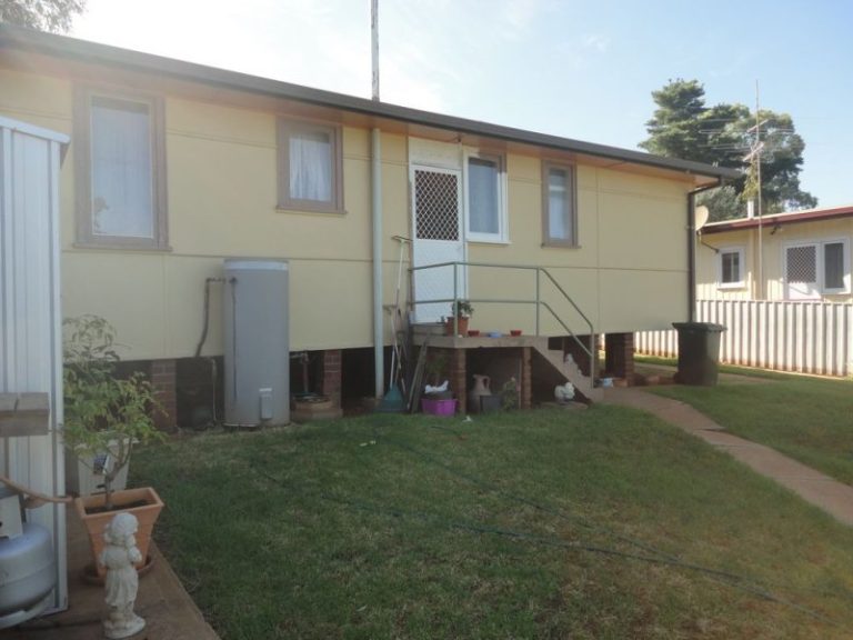 56 Jellicoe Street, Temora NSW 2666 - photo 21