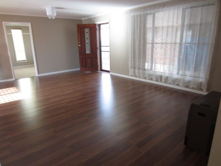 97 Byron Street, Temora NSW 2666 - photo 12