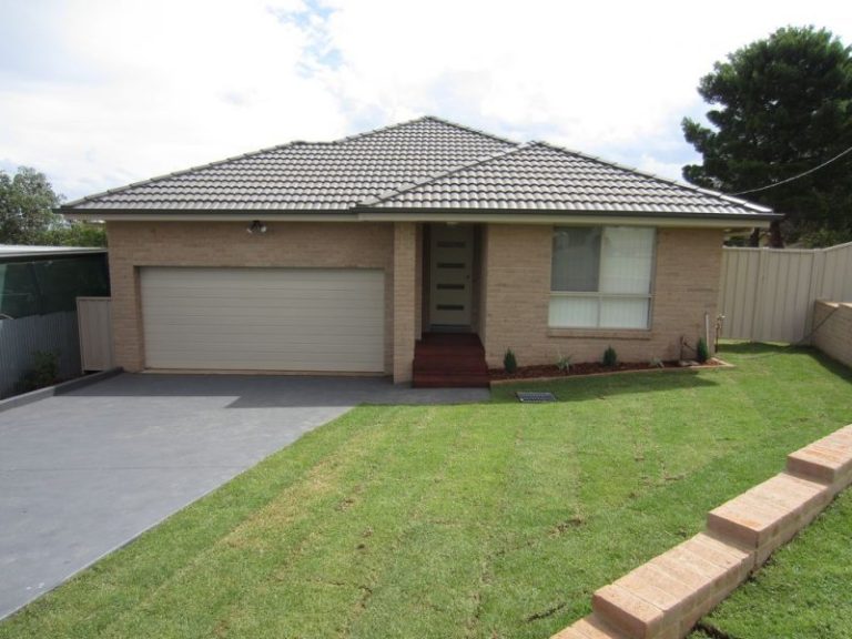 7 Parry Drive, Temora NSW 2666 - photo 2