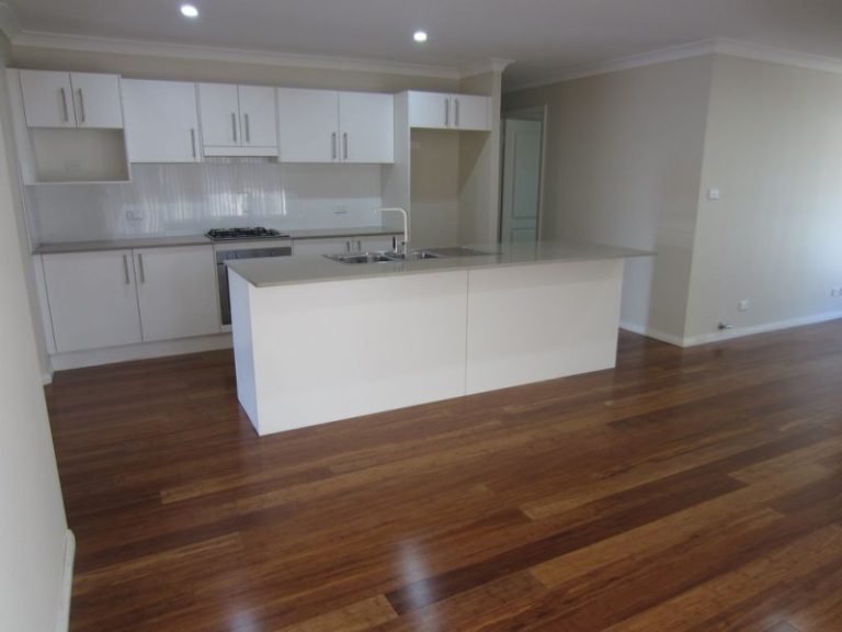 7 Parry Drive, Temora NSW 2666 - photo 4