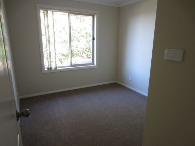 7 Parry Drive, Temora NSW 2666 - photo 10