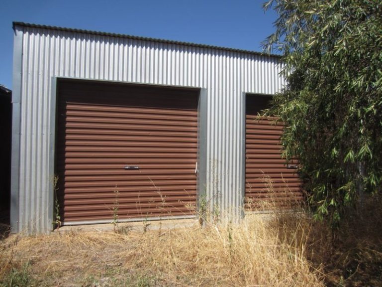20 Cootamundra Road, Temora NSW 2666 - photo 2