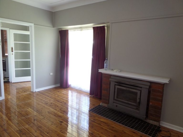 20 Flood Street, Narrandera NSW 2700 - photo 2