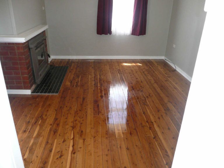 20 Flood Street, Narrandera NSW 2700 - photo 3
