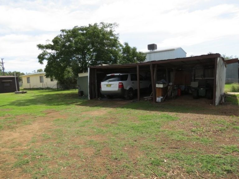 22 Third Street, Quandialla NSW 2721 - photo 16