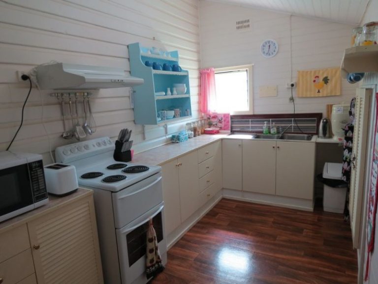 22 Third Street, Quandialla NSW 2721 - photo 8