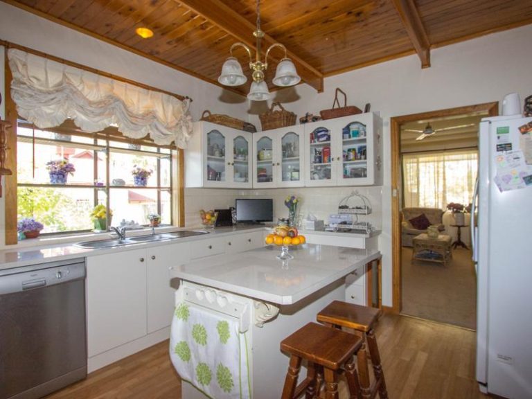 41 Dundas Street, Narrandera NSW 2700 - photo 3