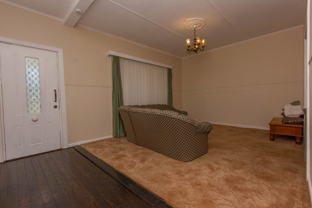 33-35 Ferrier Street, Narrandera NSW 2700 - photo 2