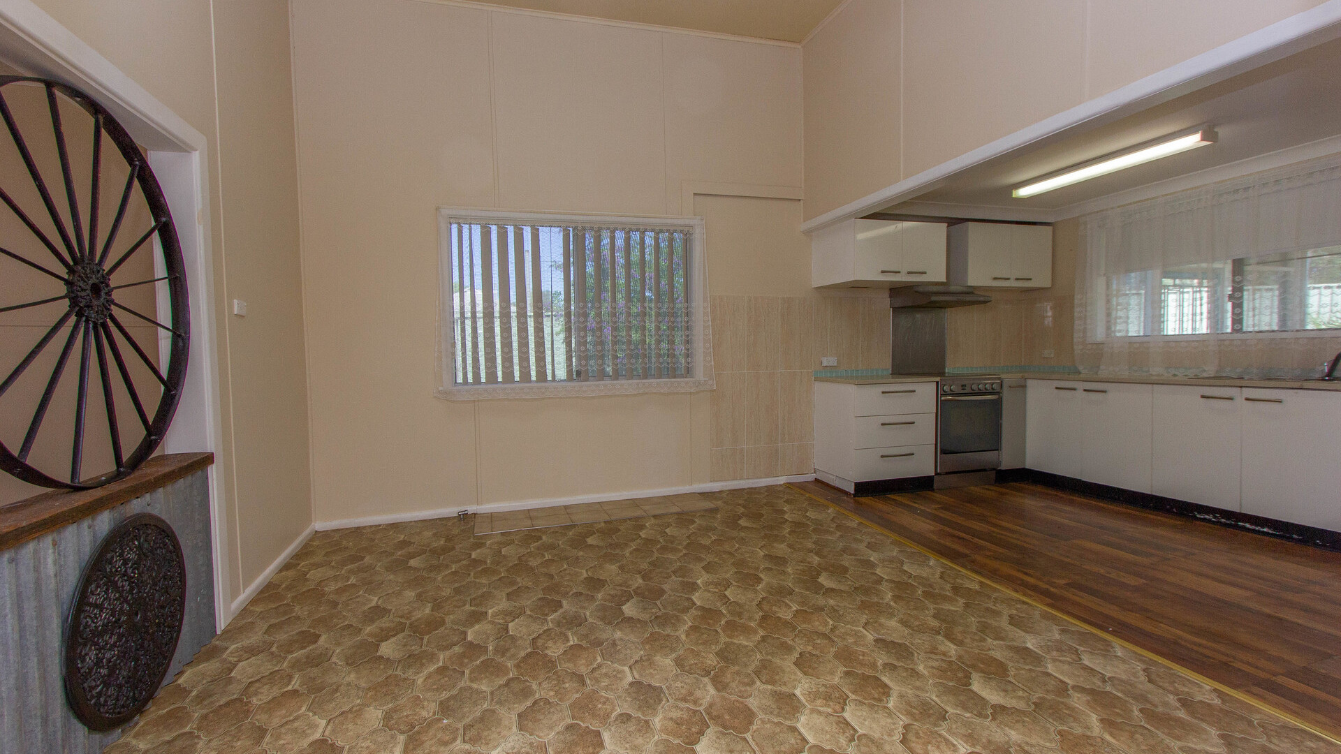 33-35 Ferrier Street, Narrandera NSW 2700 - photo 3