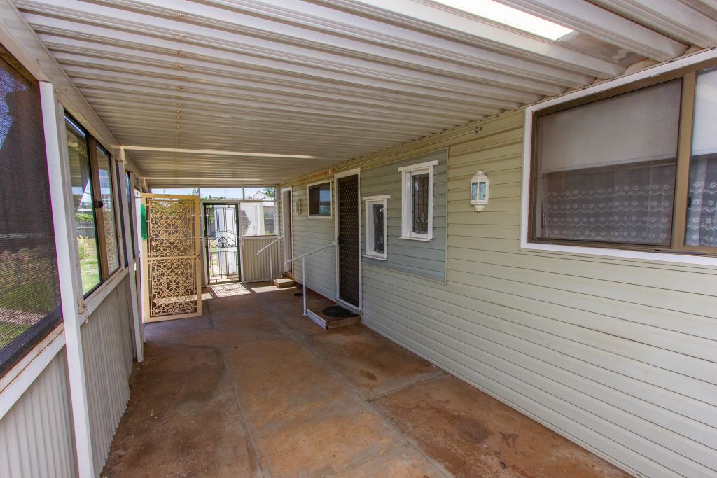 33-35 Ferrier Street, Narrandera NSW 2700 - photo 8