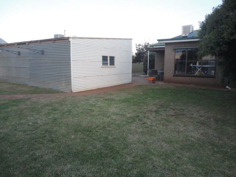 131 Polaris Street, Temora NSW 2666 - photo 26