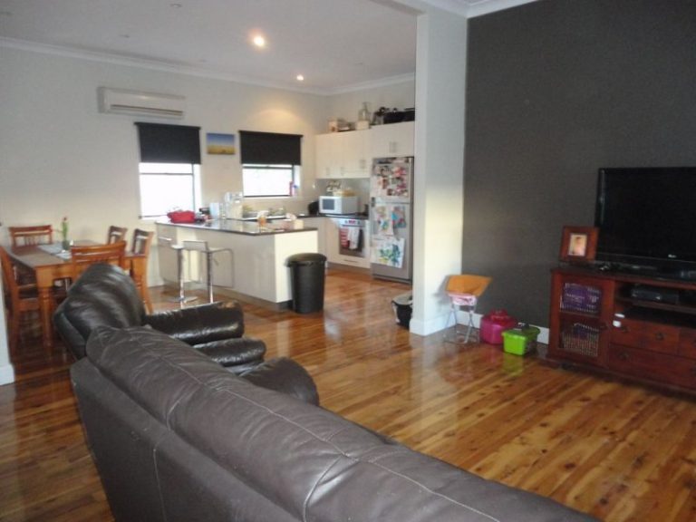 131 Polaris Street, Temora NSW 2666 - photo 10