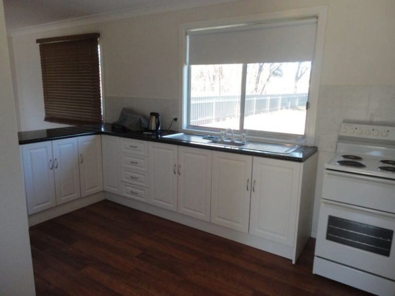 32 Hopetoun Street, Ariah Park NSW 2665 - photo 3