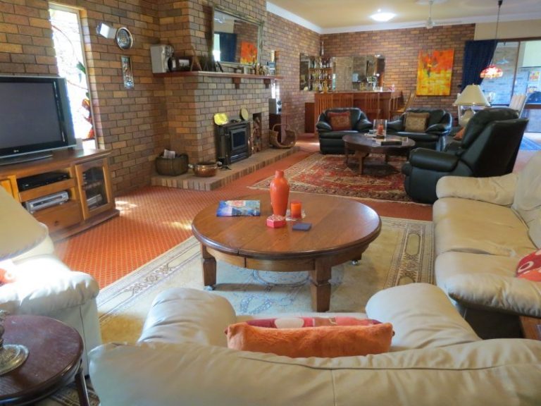 3 Dangar Drive, Narrandera NSW 2700 - photo 15