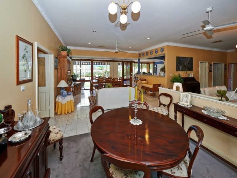 3 Dangar Drive, Narrandera NSW 2700 - photo 4
