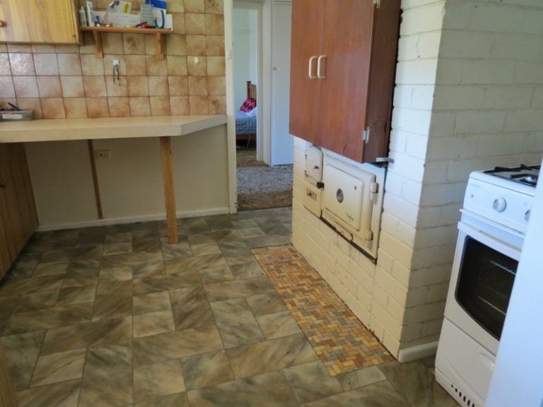 66 Gallipoli Street, Temora NSW 2666 - photo 5