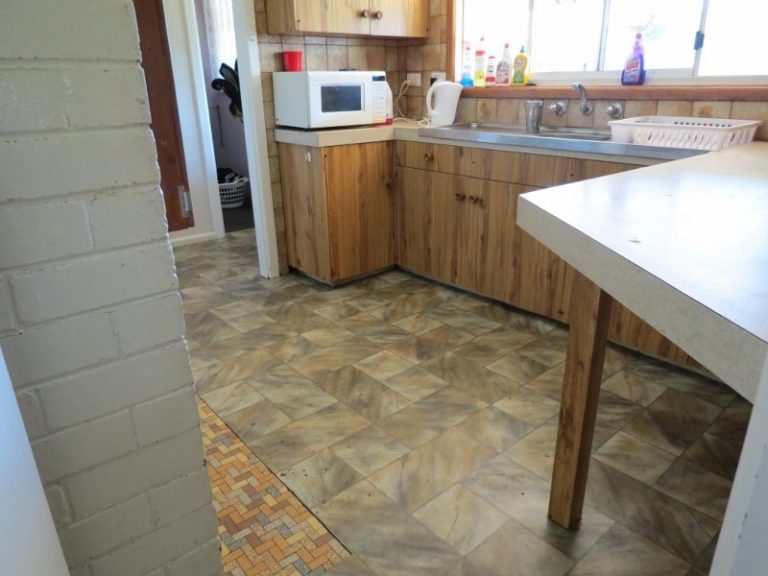 66 Gallipoli Street, Temora NSW 2666 - photo 7