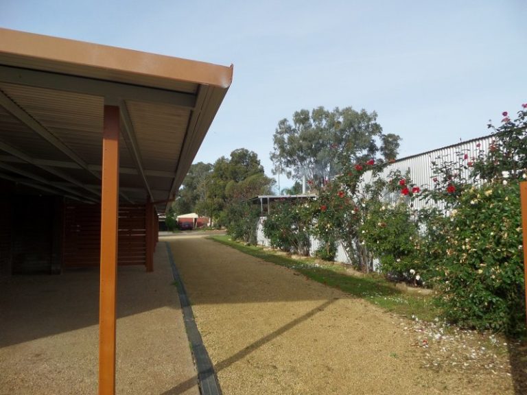 10 Helenor Crescent, Narrandera NSW 2700 - photo 3