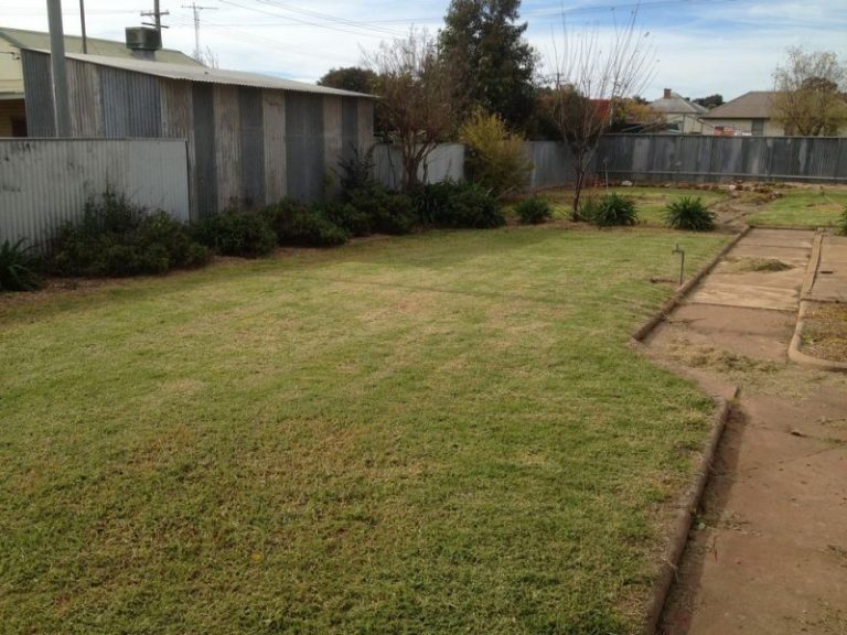 173 DeBoos Street, Temora NSW 2666 - photo 12