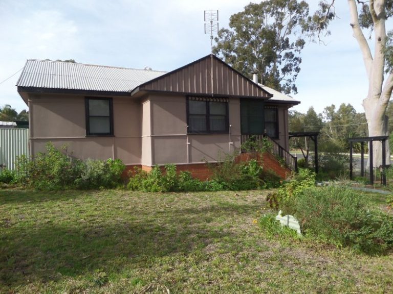 49 Lake Drive, Narrandera NSW 2700 - photo 16