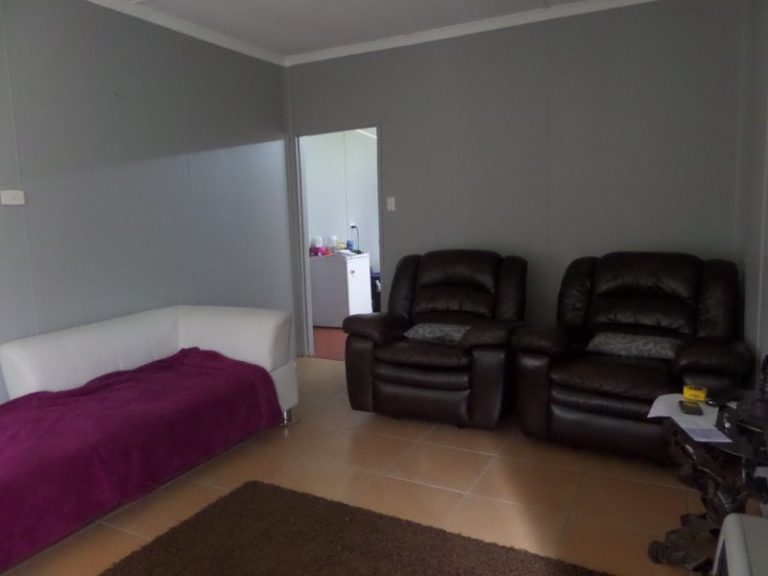 48 Hankinson Street, Narrandera NSW 2700 - photo 11