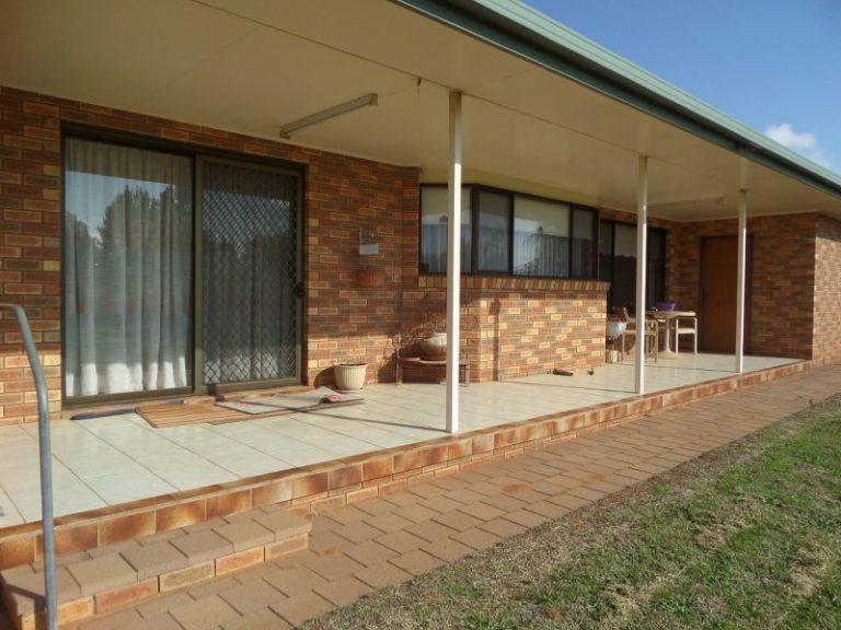 7 Kiesling Drive, Narrandera NSW 2700 - photo 26