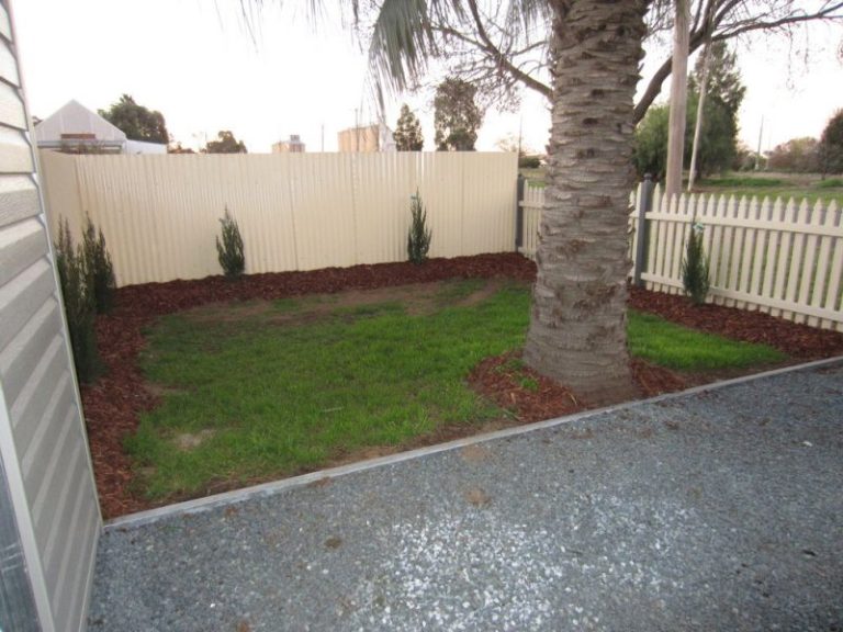 172 Camp Street, Temora NSW 2666 - photo 2