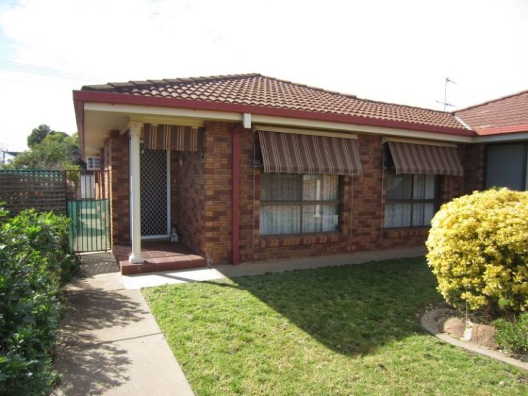 3/105 Crowley Street, Temora NSW 2666 - McGrath Riverina