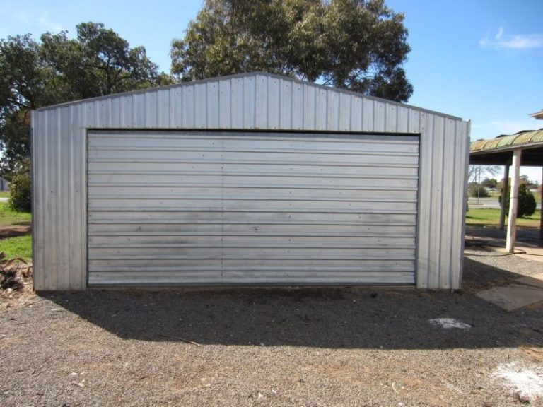 162 Camp Street, Temora NSW 2666 - photo 2