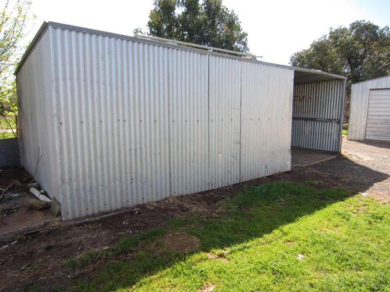 162 Camp Street, Temora NSW 2666 - photo 18