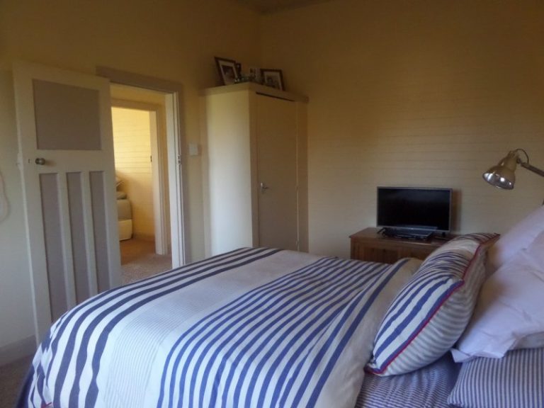 17 Dundas Street, Narrandera NSW 2700 - photo 8