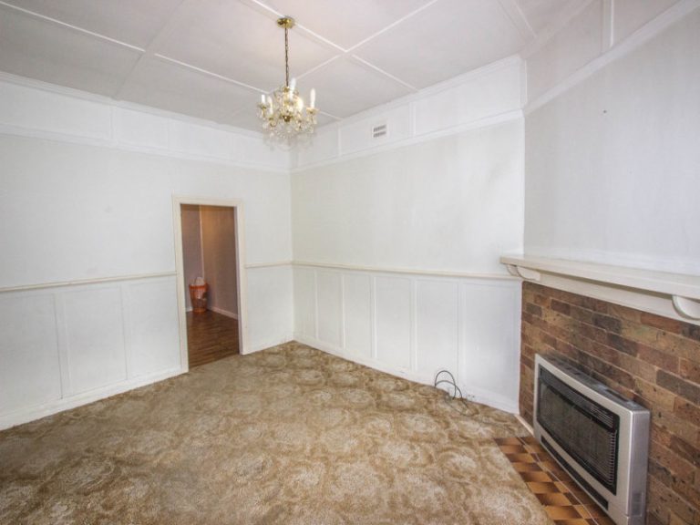 35 Arthur Street, Narrandera NSW 2700 - photo 3