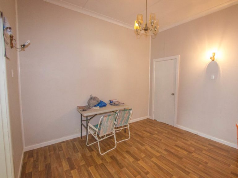 35 Arthur Street, Narrandera NSW 2700 - photo 4