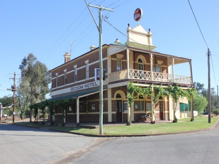 1 Ariah Street*, Beckom NSW 2665 - McGrath Riverina