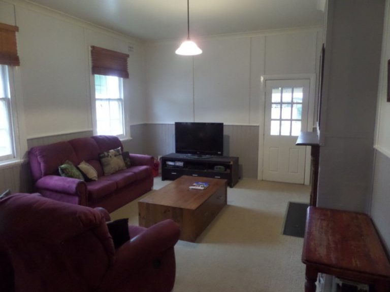 161 Larmer Street, Narrandera NSW 2700 - photo 10