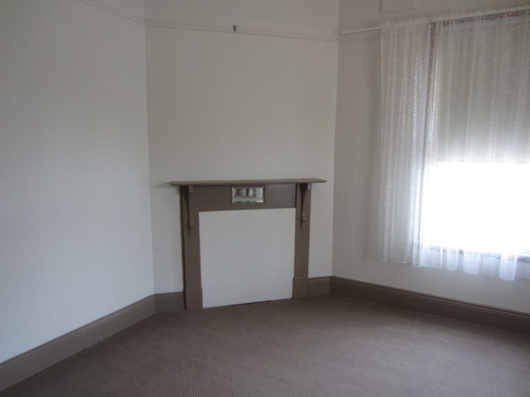 134 Asquith Street, Temora NSW 2666 - photo 3