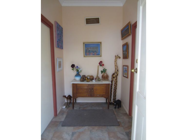 105 Aurora Street, Temora NSW 2666 - photo 28