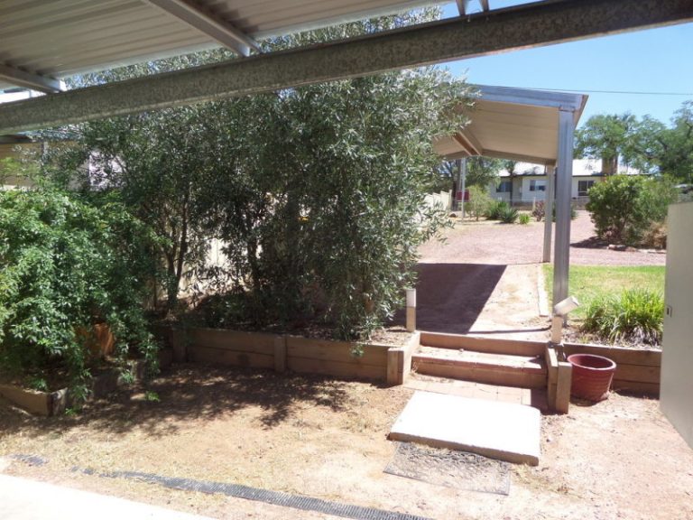 18 Frank Street, Narrandera NSW 2700 - photo 7