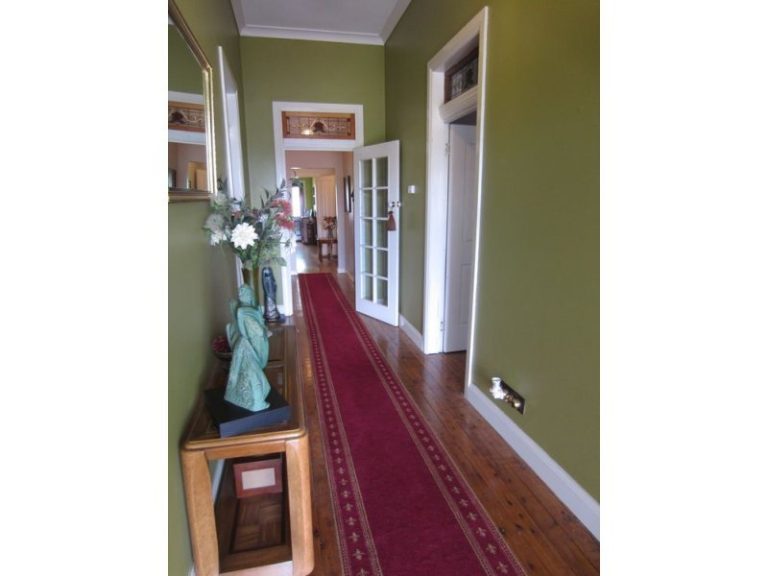 141 Victoria Street, Temora NSW 2666 - photo 3
