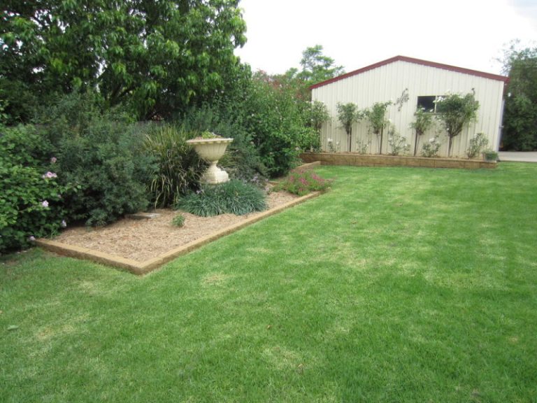 9 Wellingham Place, Temora NSW 2666 - photo 26