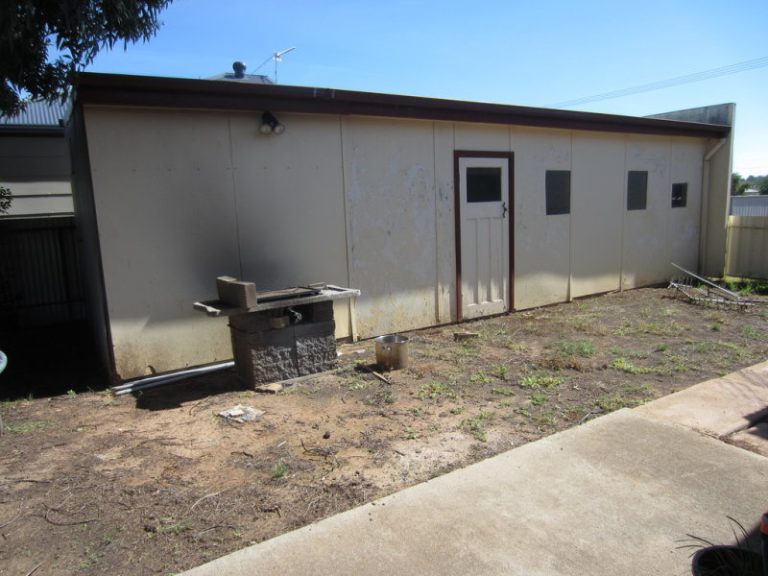 162 Sharpe Street, Temora NSW 2666 - photo 20