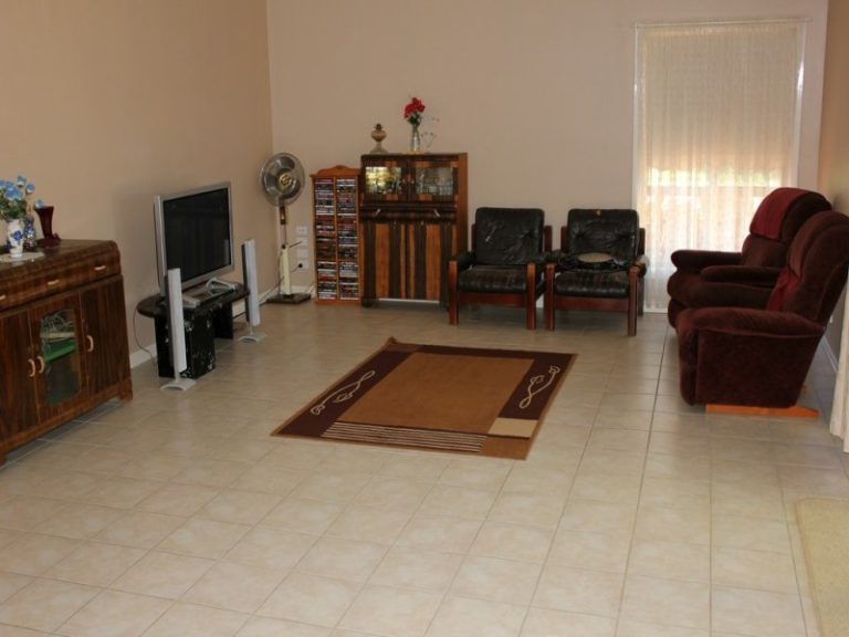 59 Bartondale Road, Temora NSW 2666 - photo 11