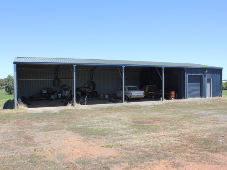 59 Bartondale Road, Temora NSW 2666 - photo 17
