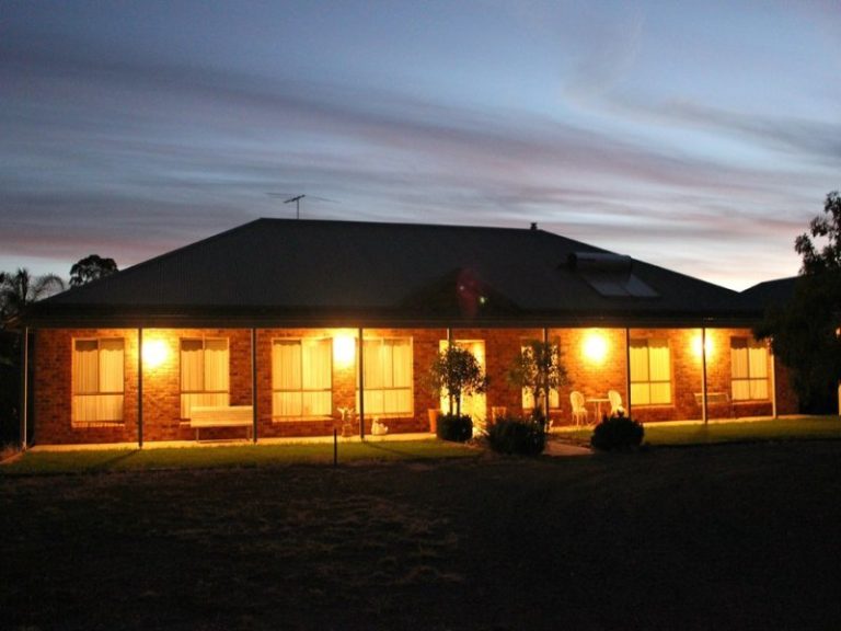 59 Bartondale Road, Temora NSW 2666 - photo 22