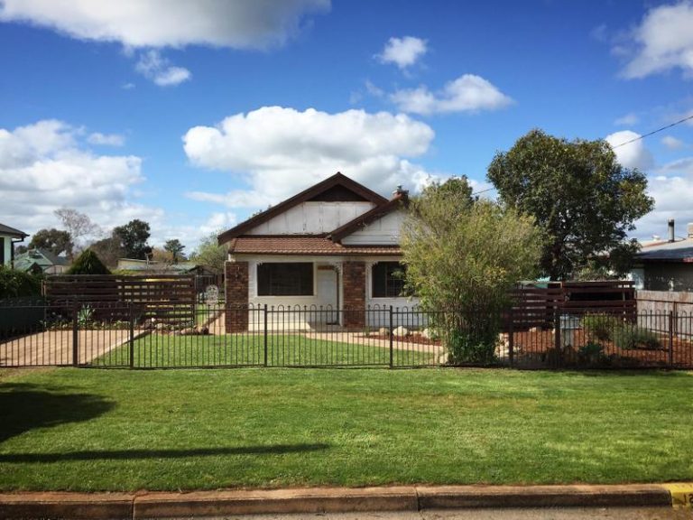 127 Vesper Street, Temora NSW 2666 - photo 23