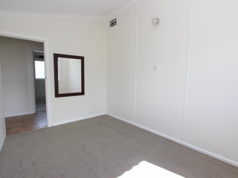 127 Vesper Street, Temora NSW 2666 - photo 10
