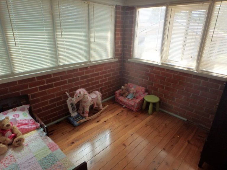 157 Polaris Street, Temora NSW 2666 - photo 17