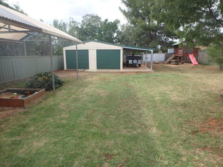 157 Polaris Street, Temora NSW 2666 - photo 26