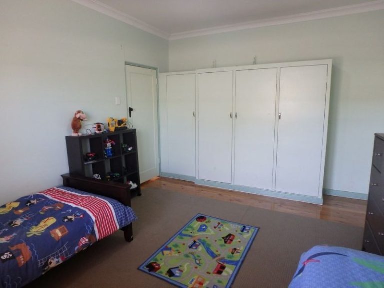 157 Polaris Street, Temora NSW 2666 - photo 8