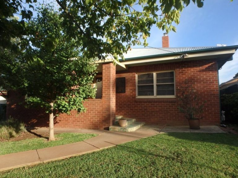 157 Polaris Street, Temora NSW 2666 - McGrath Riverina